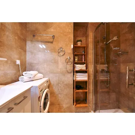 Apartment Neptune 2 *